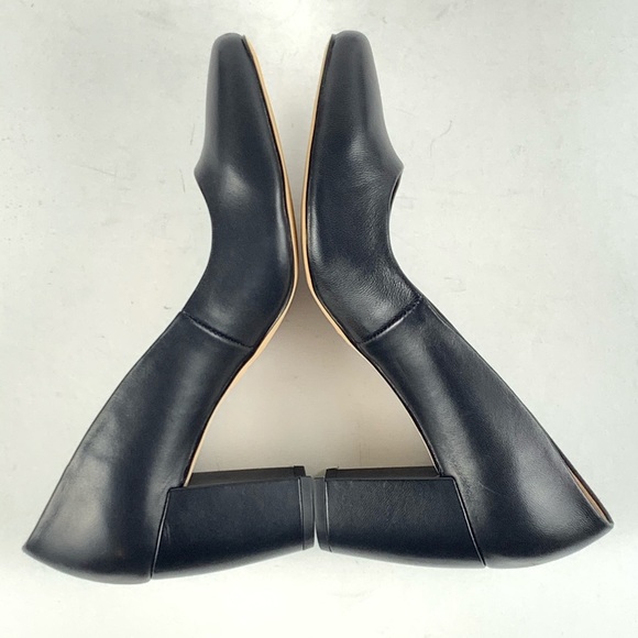H by Halston Whitney Black Leather Heels - Picture 4 of 9